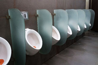 Urinal glass partition for modern and hygienic washroom interiors